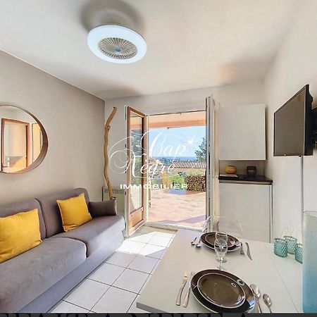 Terrasse De 30M2 Vue Mer Panoramique 1 Chambre Appartement Cavalaire-sur-Mer Buitenkant foto