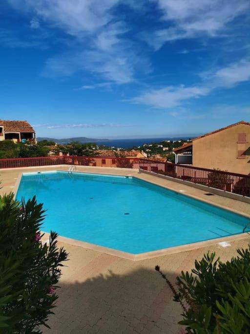 Terrasse De 30M2 Vue Mer Panoramique 1 Chambre Appartement Cavalaire-sur-Mer Buitenkant foto