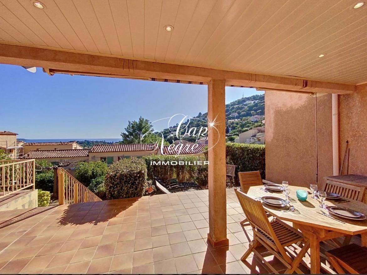 Terrasse De 30M2 Vue Mer Panoramique 1 Chambre Appartement Cavalaire-sur-Mer Buitenkant foto